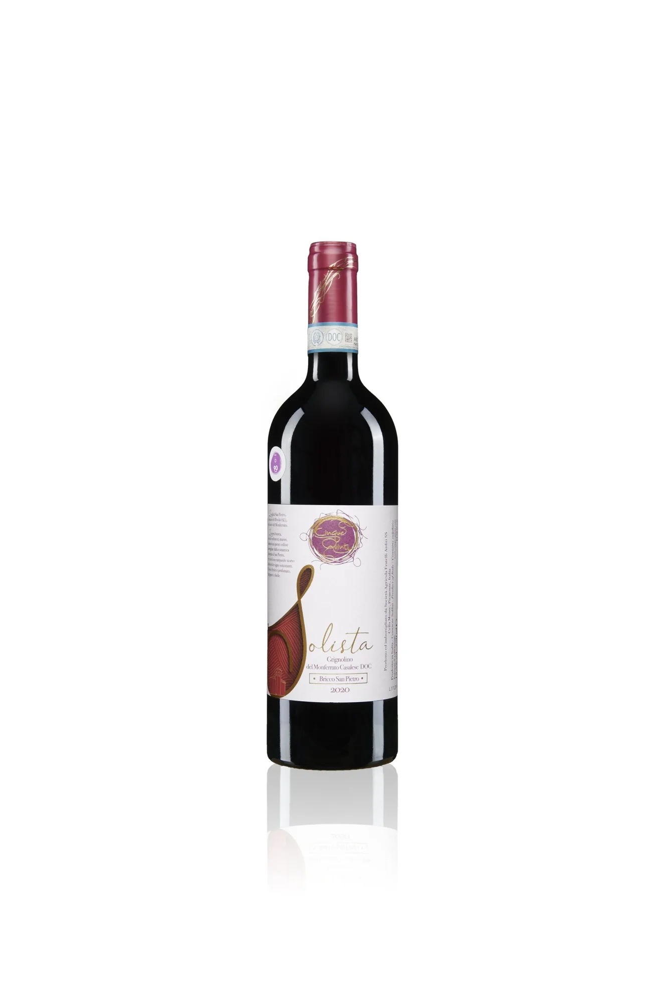 Fotografia di prodotto di una bottiglia di vino su fondo bianco